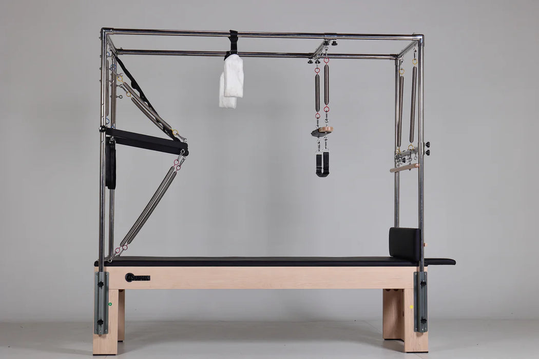 Elite Cadillac Reformer – 3-i-1 Pilates Reformer i Ahorn